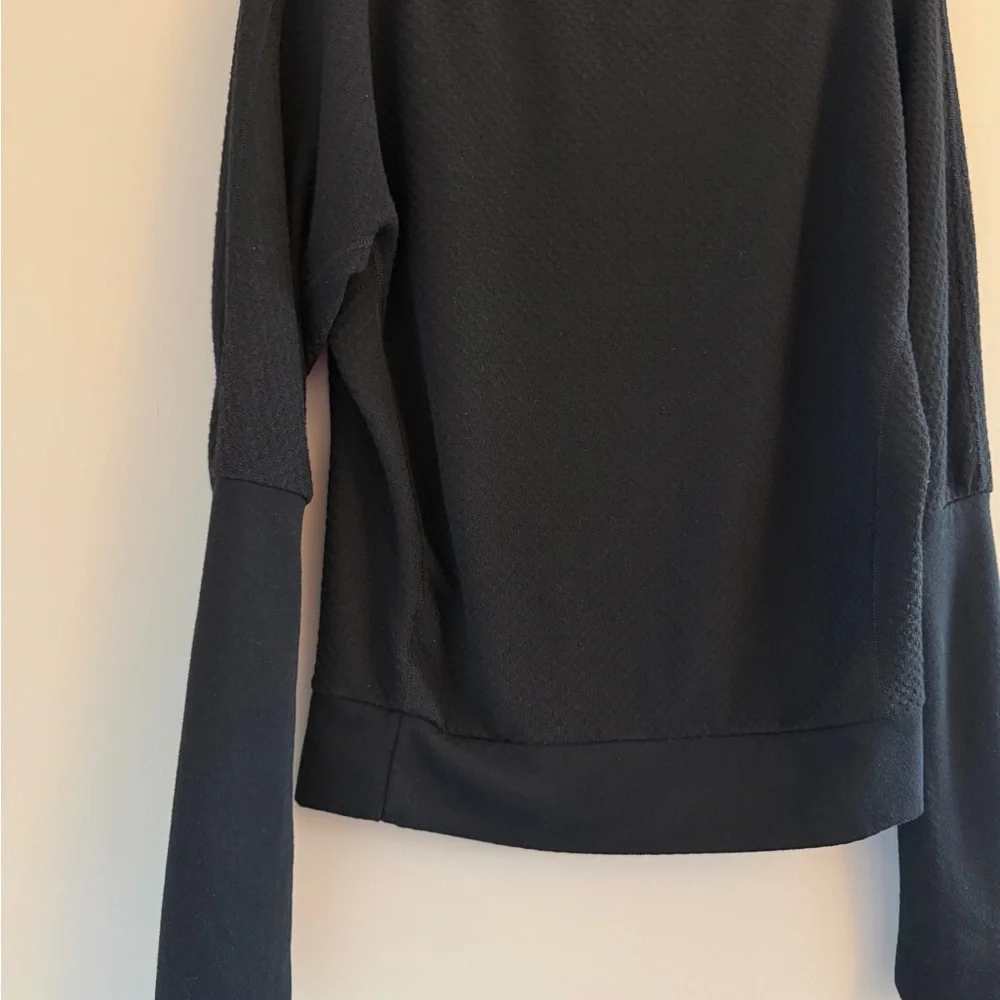 Nike Dri-FIT Womens Small Athleisure Pilates Core Elevated Activewear Sweatshirt